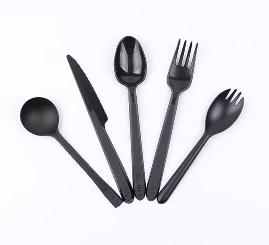 How Is Disposable Plastic Cutlery Made 2