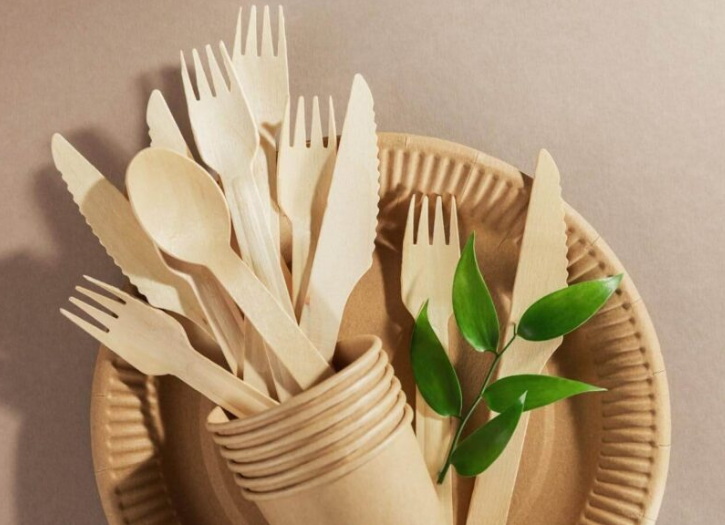 Is Vintage Disposable Tableware Eco-Friendly?