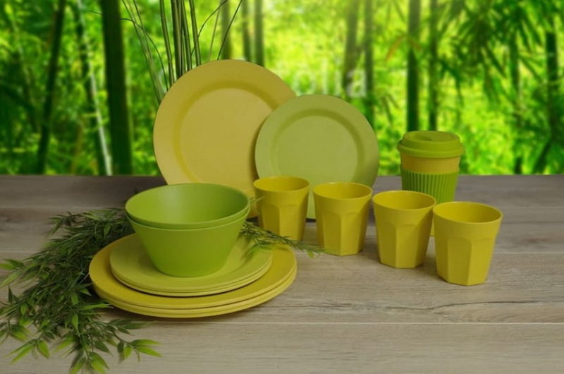 How Do Disposable Saucer Plates Compare To Traditional Plates?
