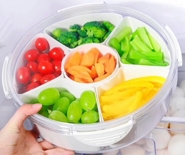 How Do Disposable Veggie Trays with Lids Keep Your Vegetables Fresh?