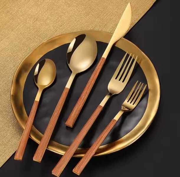 Is Rose Gold Cutlery Disposable Safe for Food And Environment?