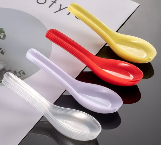 What Is The Best Disposable Soup Spoon for Hot Liquids?