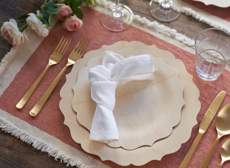 Are Wedding Disposable Plates Eco-Friendly?