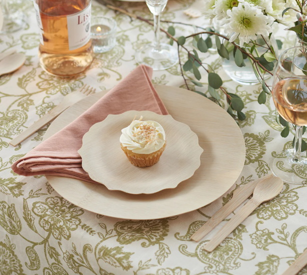 What Are The Most Stylish Disposable Tableware Sets?